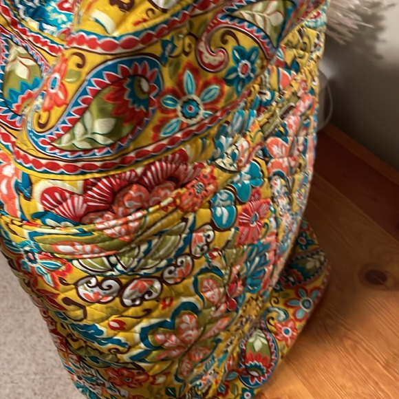 Vera Bradley XL Luggage - Picture 5 of 6